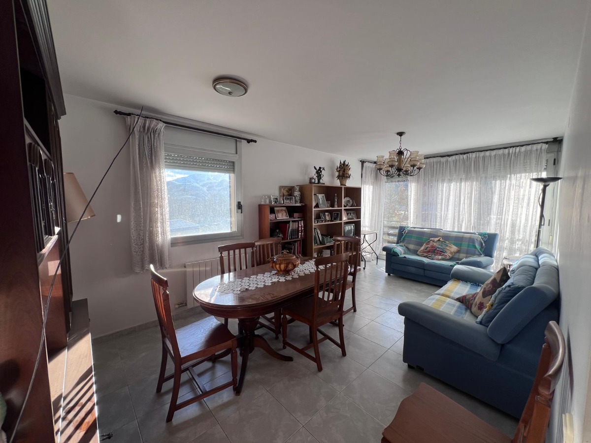 Imagen piso 9menjador 3.jpg